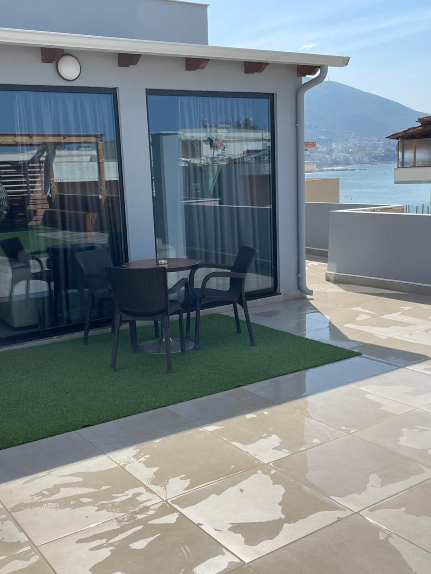 Luxury Rooftop Vlora Exterior photo